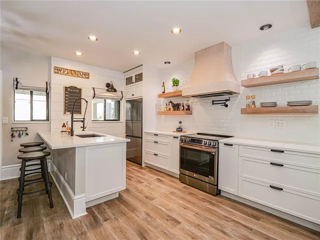 $2,600 | 6175 South Mirror Lake Drive, Unit 307, Sebastian, FL 32958