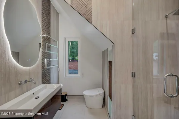 $1,250,000 | 130 Laurelbrook Drive, Wilkes Barre, PA 18702