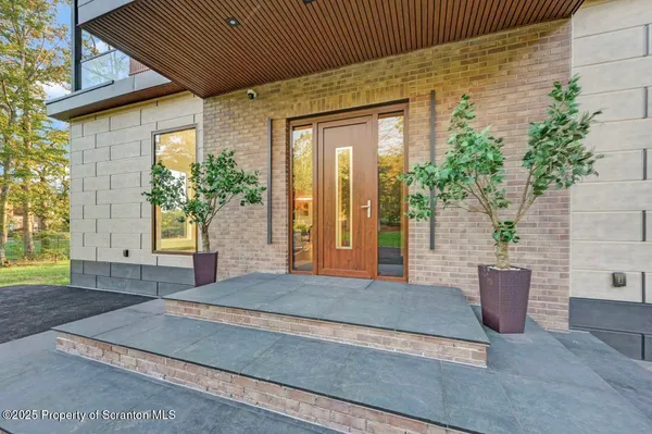 $1,250,000 | 130 Laurelbrook Drive, Wilkes Barre, PA 18702