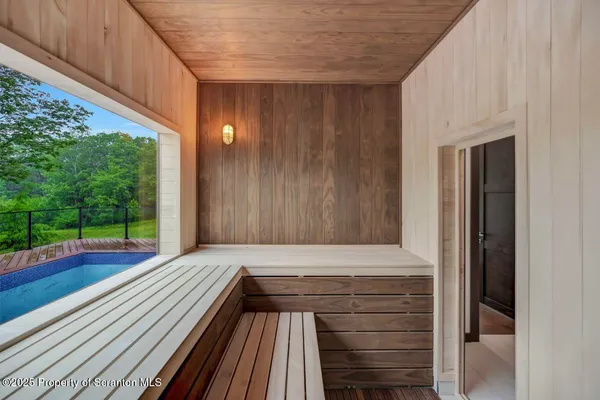 $1,250,000 | 130 Laurelbrook Drive, Wilkes Barre, PA 18702