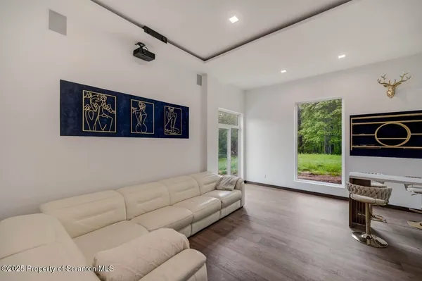 $1,250,000 | 130 Laurelbrook Drive, Wilkes Barre, PA 18702
