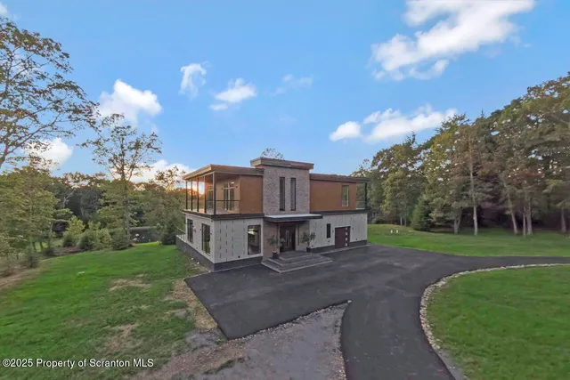 $1,250,000 | 130 Laurelbrook Drive, Wilkes Barre, PA 18702