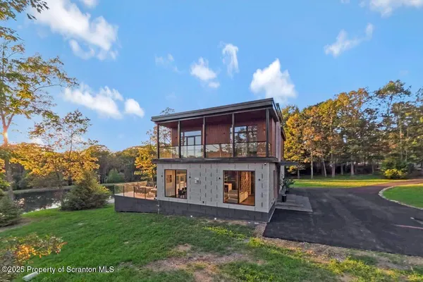 $1,250,000 | 130 Laurelbrook Drive, Wilkes Barre, PA 18702