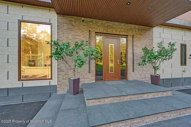 $1,250,000 | 130 Laurelbrook Drive, Wilkes Barre, PA 18702