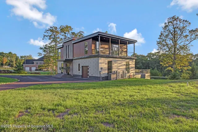 $1,250,000 | 130 Laurelbrook Drive, Wilkes Barre, PA 18702