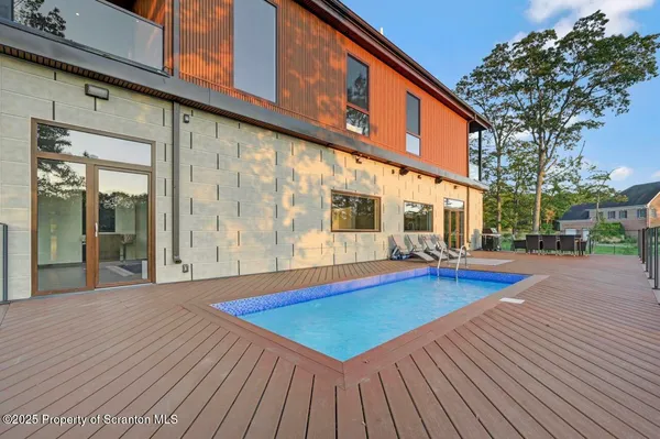 $1,250,000 | 130 Laurelbrook Drive, Wilkes Barre, PA 18702