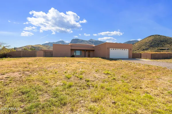 $425,000 | 3598 East Astro Street, Hereford, AZ 85615