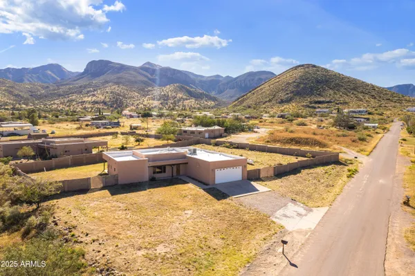 $425,000 | 3598 East Astro Street, Hereford, AZ 85615