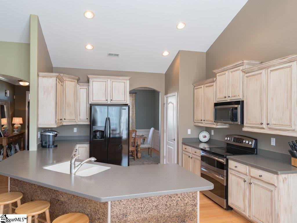 5 Redwater Way Greer, SC 29651 - Photo 10 of 36