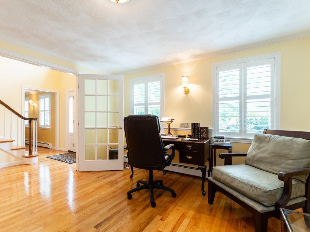 41 Kenney Road Middleton, MA 01949 - Photo 9 of 39