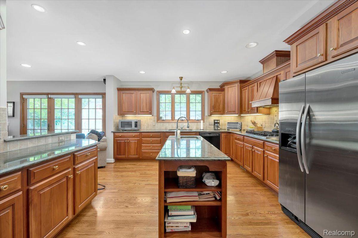 2758 Bamlet Road Royal Oak, MI 48073 - Photo 26 of 49 Gallery Image 26