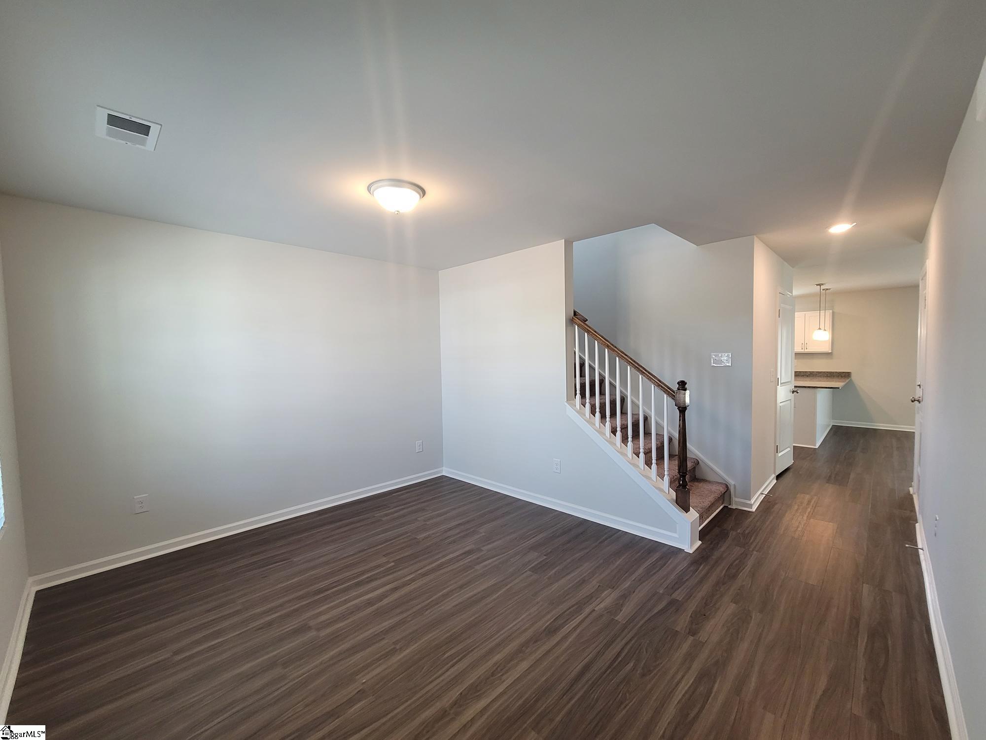 7018 Wingate Drive Inman, SC 29349 - Photo 3 of 25