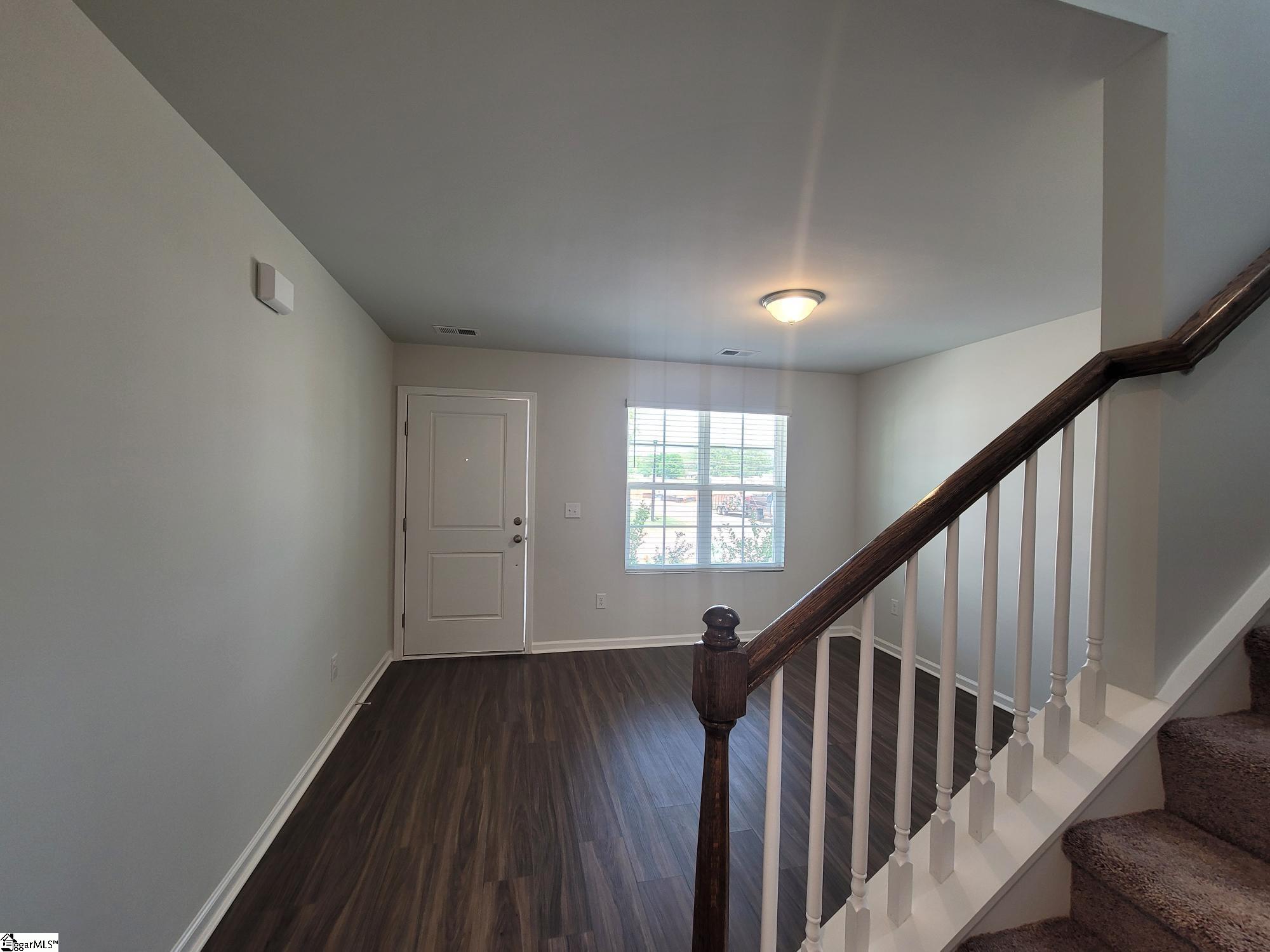 7018 Wingate Drive Inman, SC 29349 - Photo 4 of 25