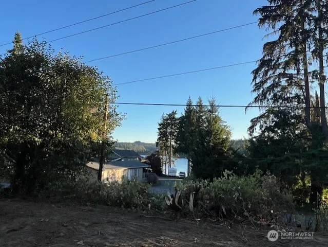 $200,000 | 1981 Chico Way Northwest, Bremerton, WA 98312