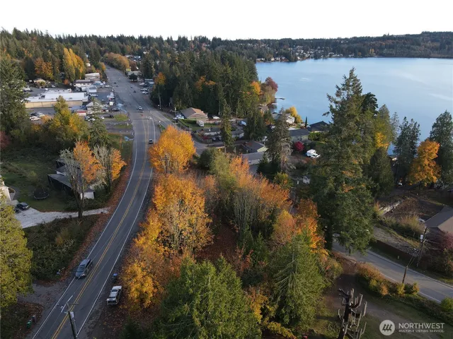 $200,000 | 1981 Chico Way Northwest, Bremerton, WA 98312