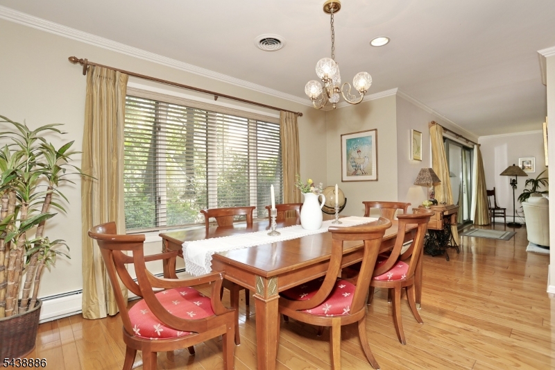 504 Aspen Lane Wyckoff, NJ 07481 - Photo 14 of 40