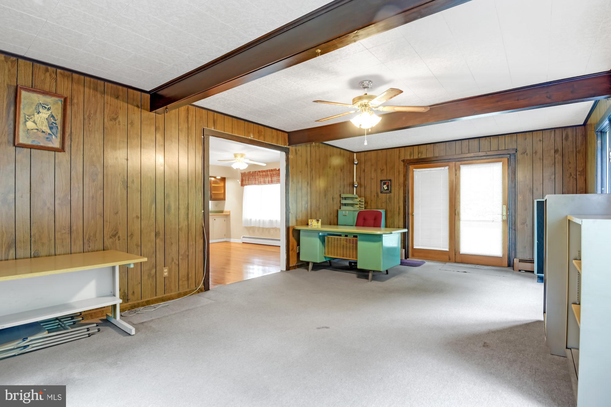 19543 Middletown Road Freeland, MD 21053 - Photo 17 of 36 Main Floor Family/Rec Room with Atrium Doors
