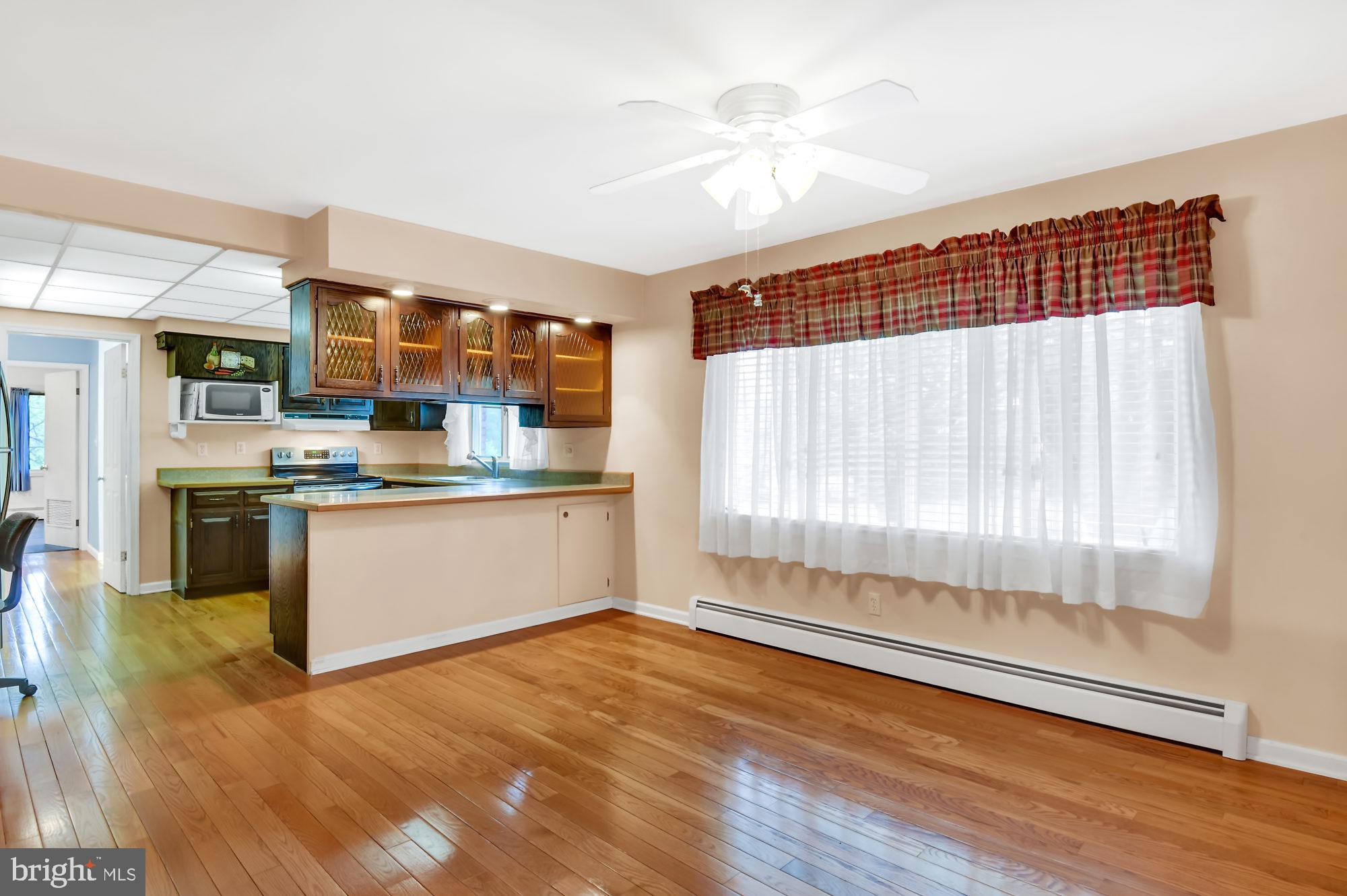 19543 Middletown Road Freeland, MD 21053 - Photo 6 of 36 Dining Area