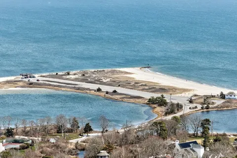 $3,475,000 | 82 Crystal Lake Road, Barnstable, MA 02655