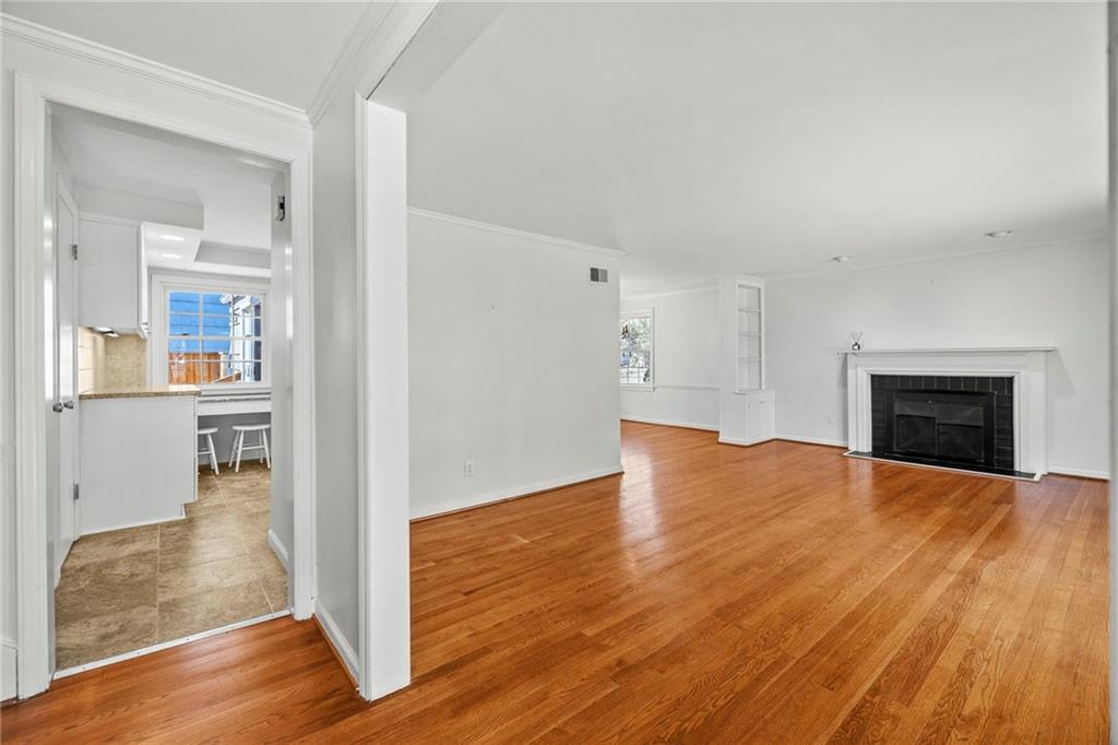 7000 Roe Avenue Prairie Village, KS 66208 - Photo 12 of 32