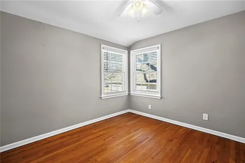 $389,000 | 7000 Roe Avenue, Prairie Village, KS 66208