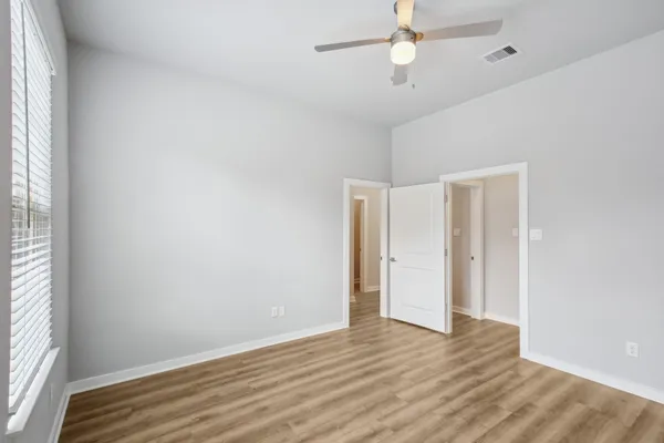 $1,999 | 5751 Spring Stuebner Road, Spring, TX 77388