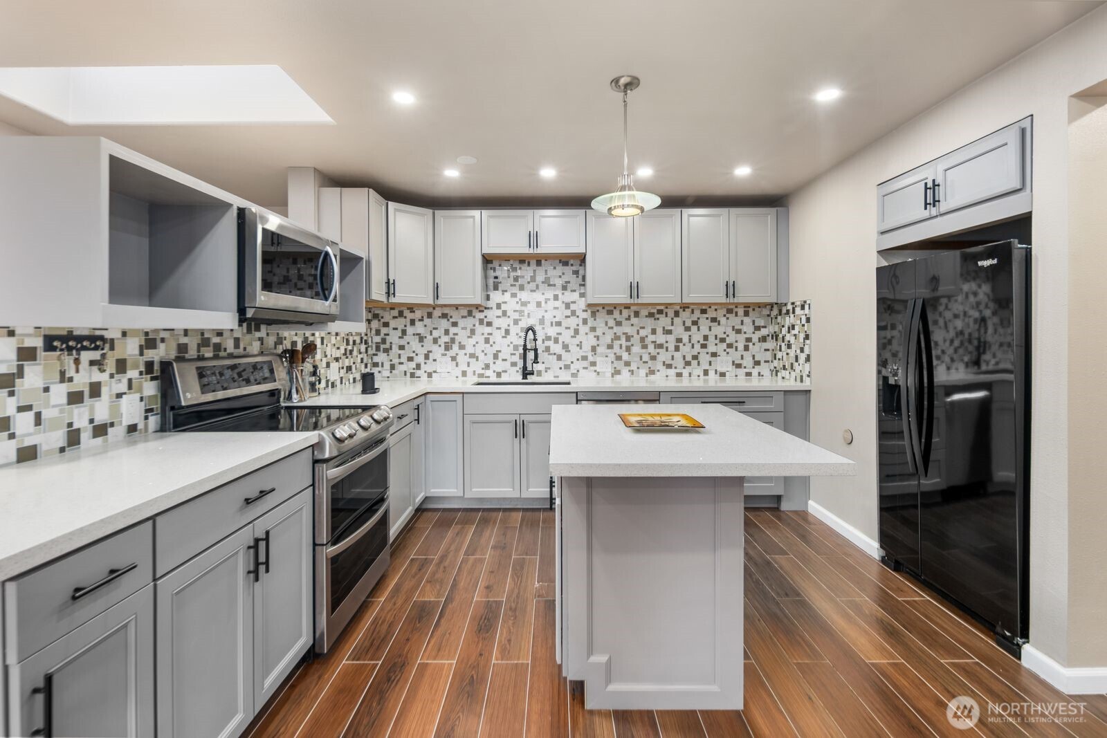 2120 Jones Avenue Northeast Renton, WA 98056 - Photo 26 of 40