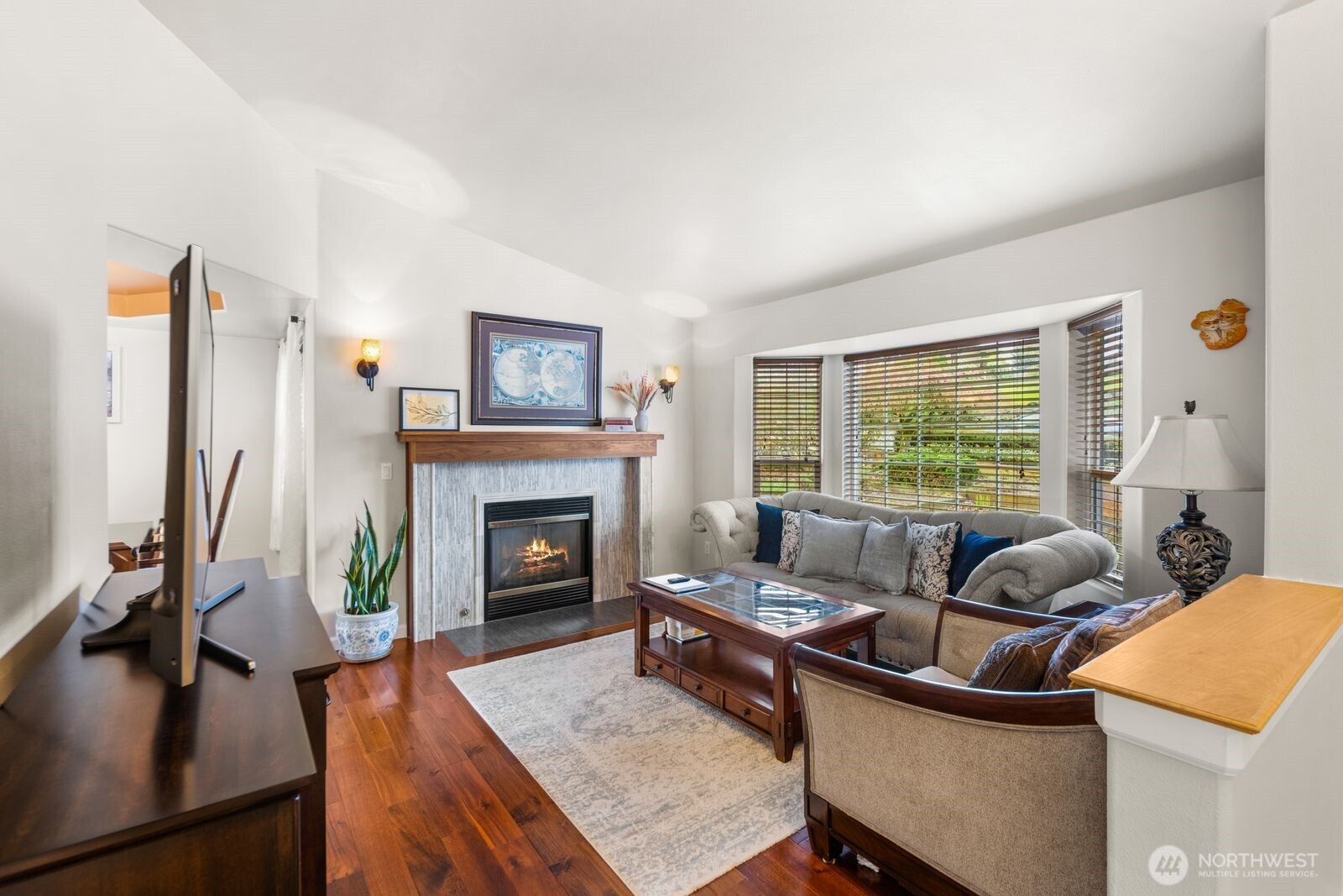 2120 Jones Avenue Northeast Renton, WA 98056 - Photo 3 of 40