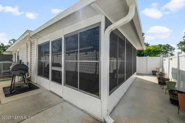 $295,000 | 2548 Haywood Estates Lane, Jacksonville, FL 32233