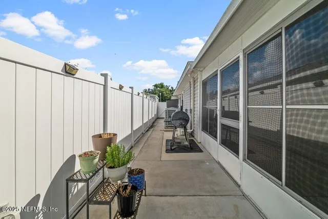 $295,000 | 2548 Haywood Estates Lane, Jacksonville, FL 32233