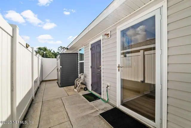 $295,000 | 2548 Haywood Estates Lane, Jacksonville, FL 32233