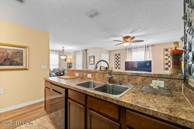 $295,000 | 2548 Haywood Estates Lane, Jacksonville, FL 32233