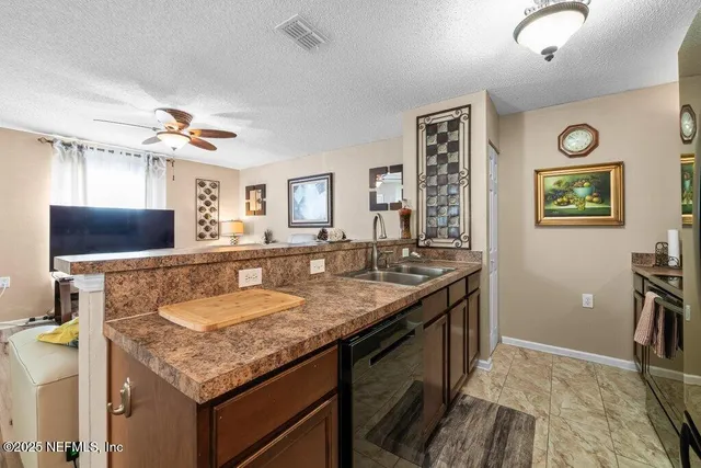 $295,000 | 2548 Haywood Estates Lane, Jacksonville, FL 32233