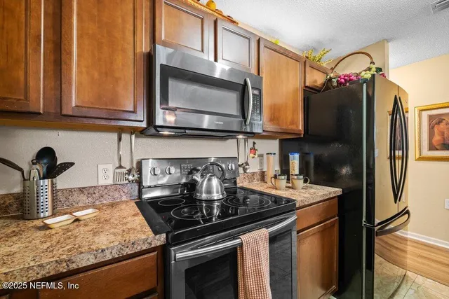 $295,000 | 2548 Haywood Estates Lane, Jacksonville, FL 32233