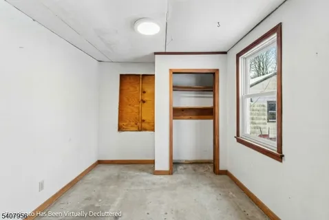 $300,000 | 107 Oak Grove Road, Flemington, NJ 08822