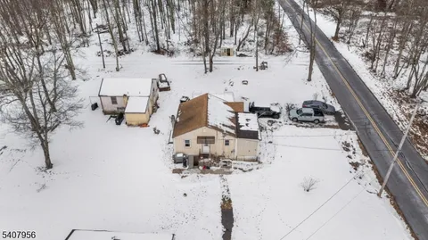 $300,000 | 107 Oak Grove Road, Flemington, NJ 08822