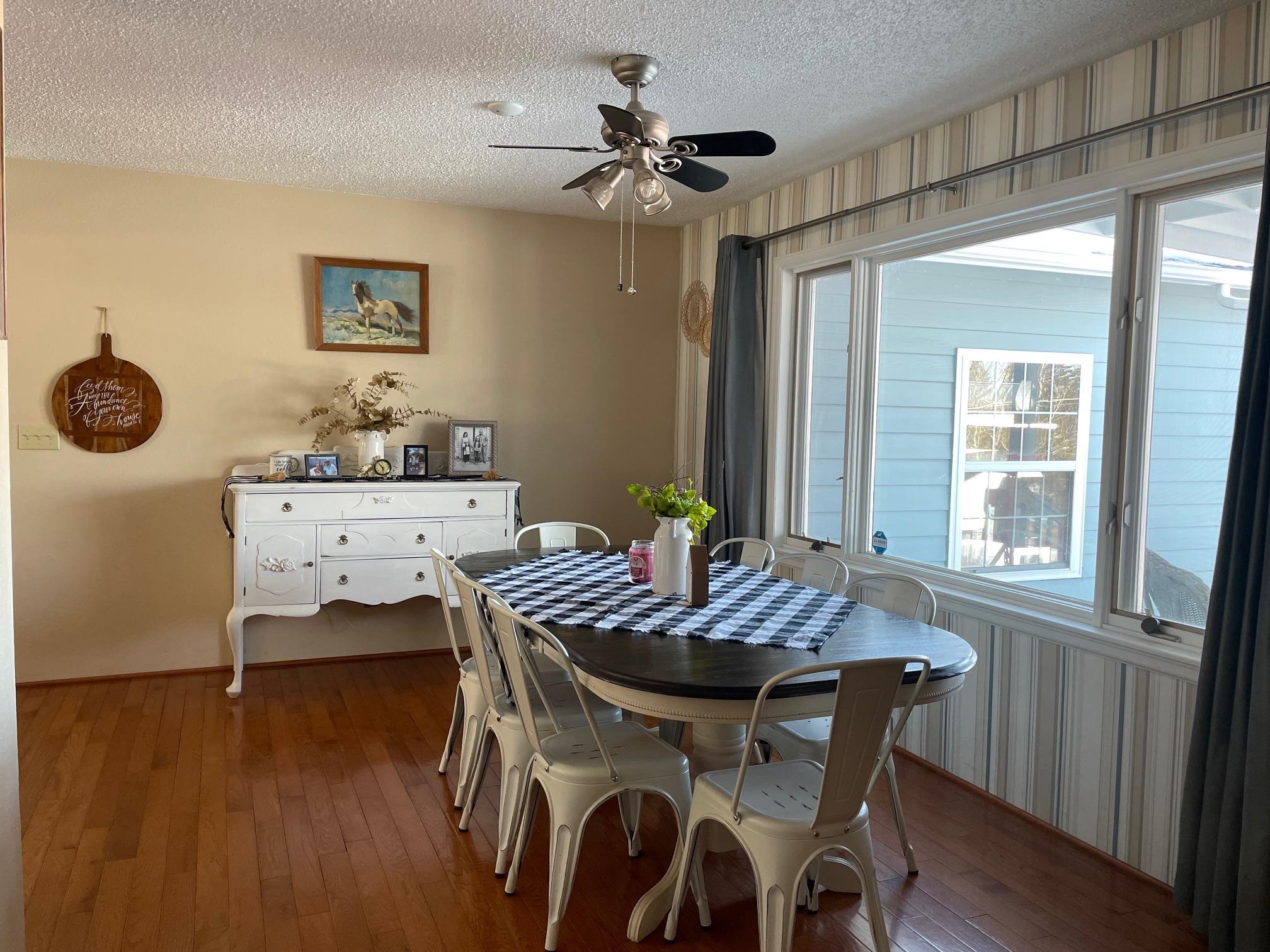 1638 Oregon Street Rawlins, WY 82301 - Photo 3 of 22