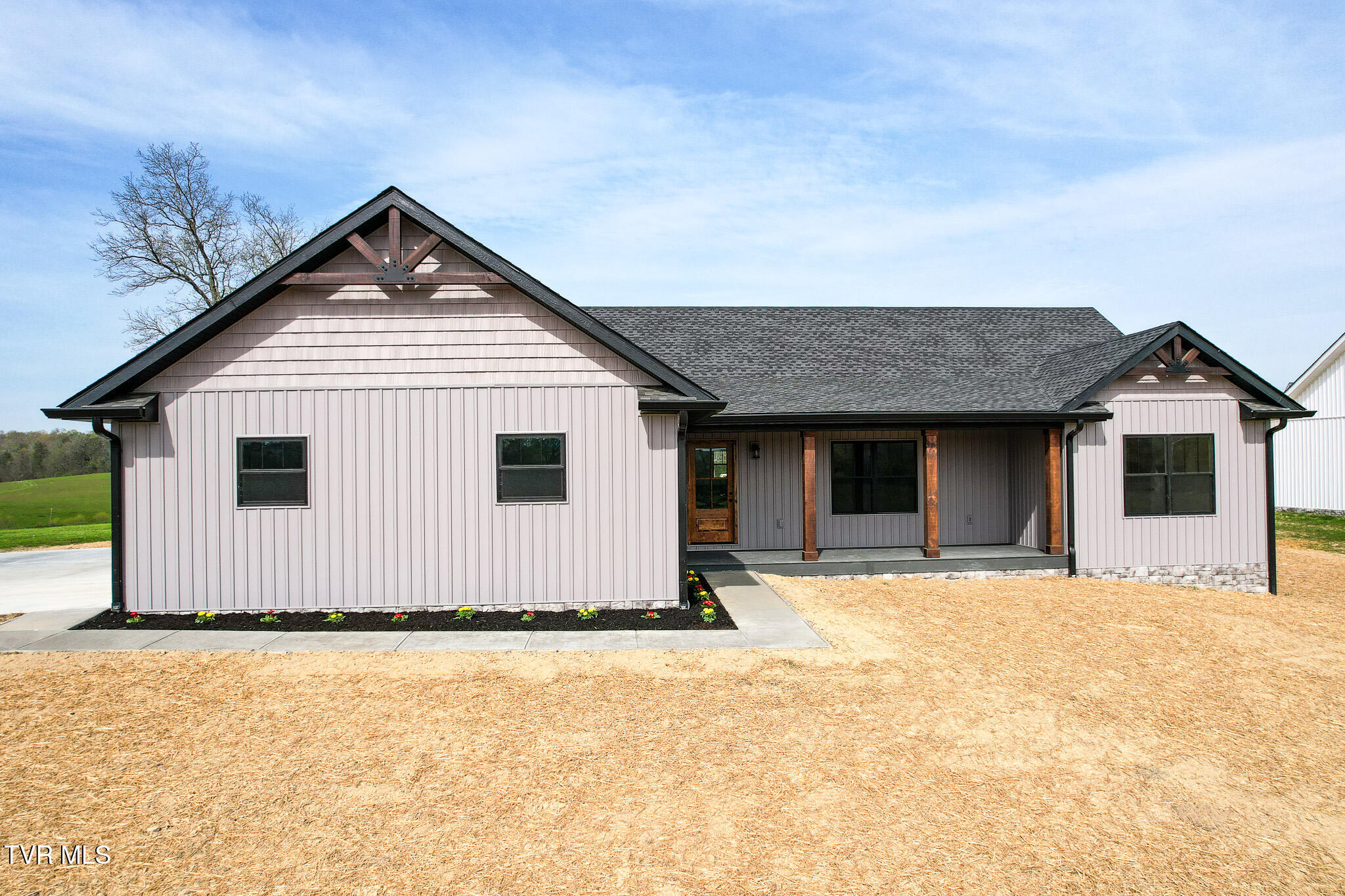 4245 John Graham Road Greeneville, TN 37745 - Photo 1 of 61 1