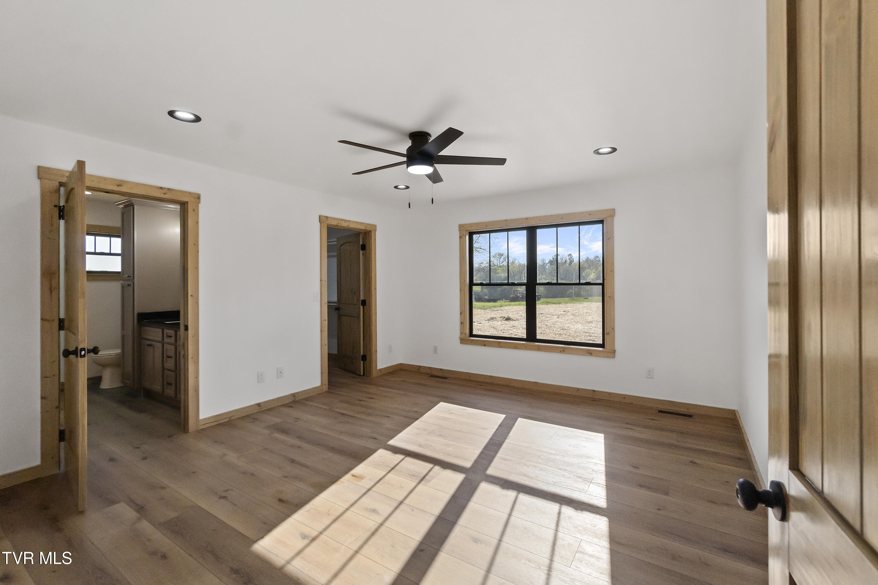 4245 John Graham Road Greeneville, TN 37745 - Photo 21 of 61 21