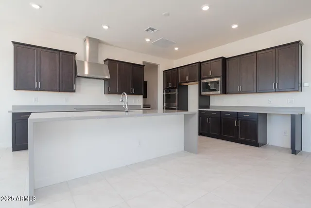 $999,486 | 1224 East Tonto Drive, Gilbert, AZ 85298