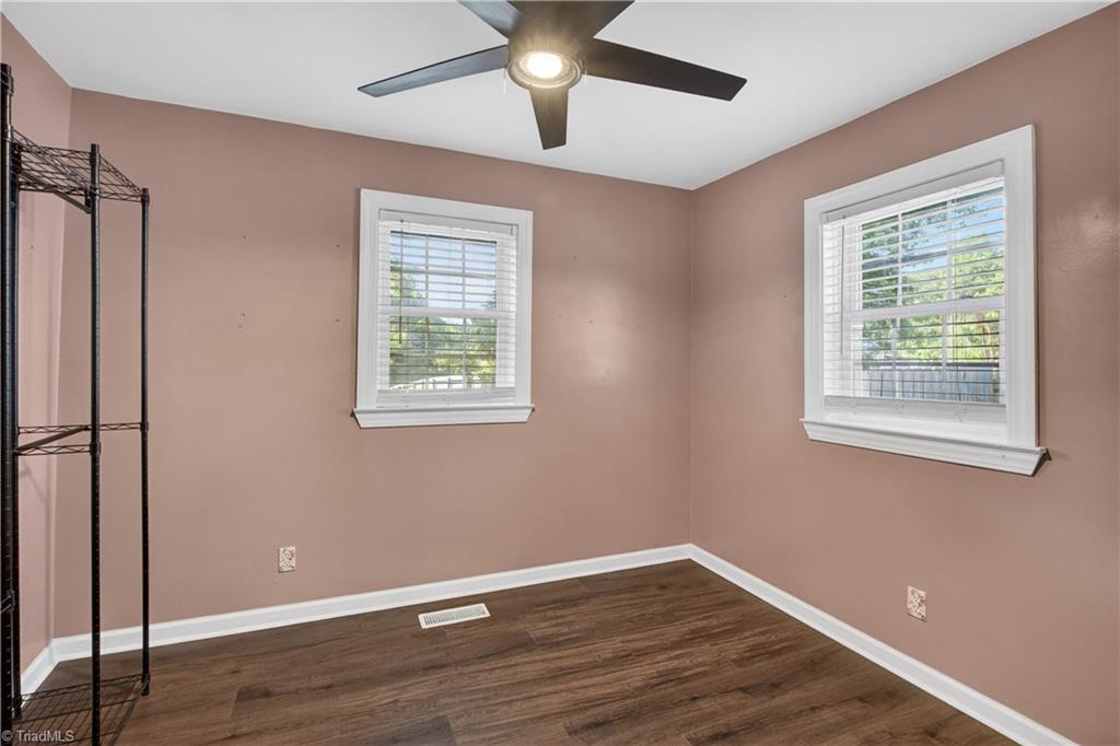 4306 Plainfield Road Sophia, NC 27350 - Photo 15 of 30
