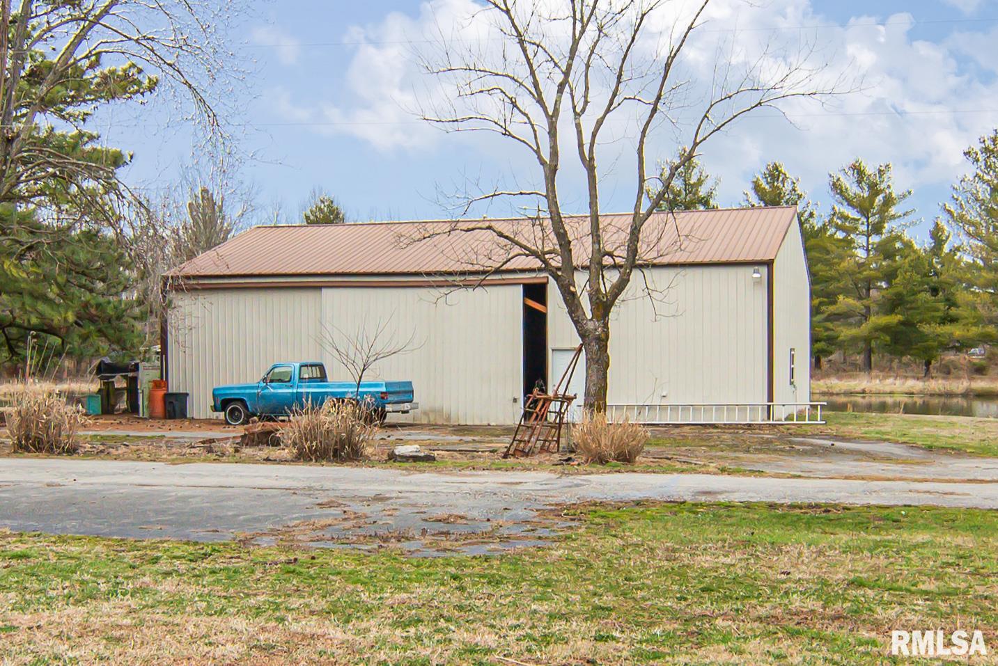 7997 Giant City Road Carbondale, IL 62902 - Photo 24 of 25 Gallery Image 24