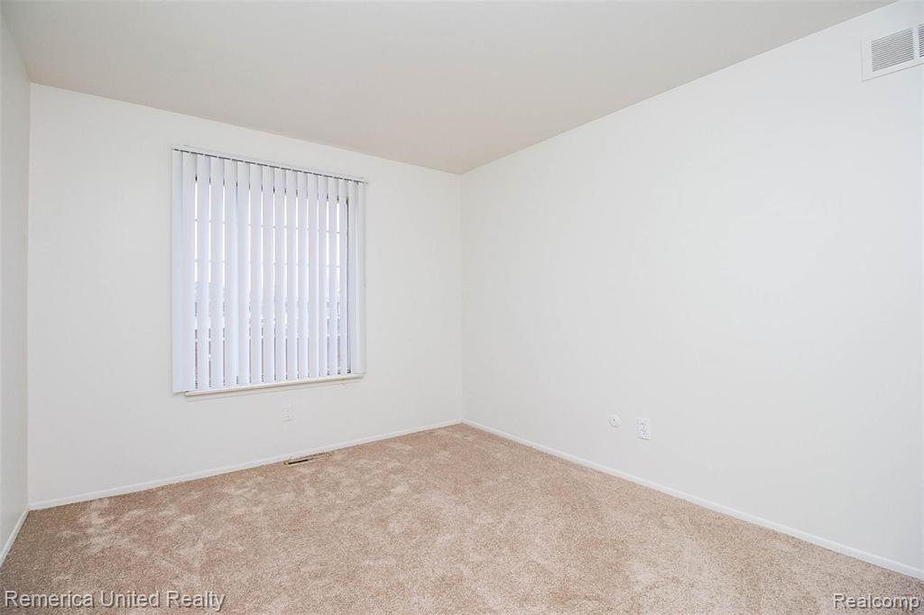 30200 Southfield Road, Unit 104 Southfield, MI 48076 - Photo 19 of 25