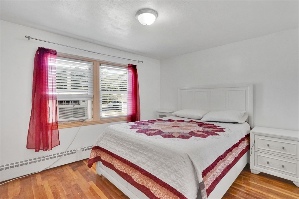 519 Prospect Street Chicopee, MA 01020 - Photo 12 of 18