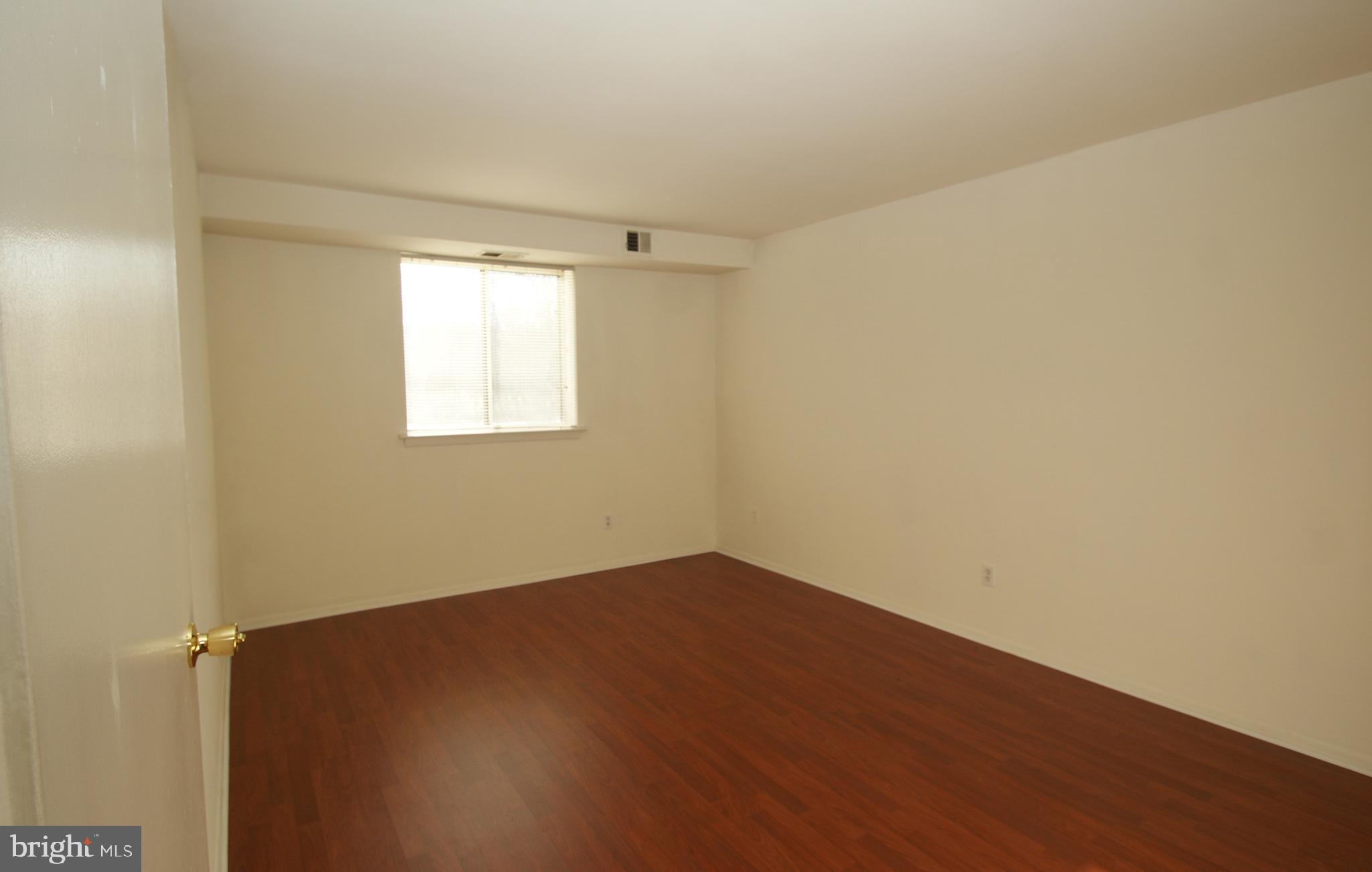 9921 Bustleton Avenue, Unit H2 Philadelphia, PA 19115 - Photo 23 of 28
