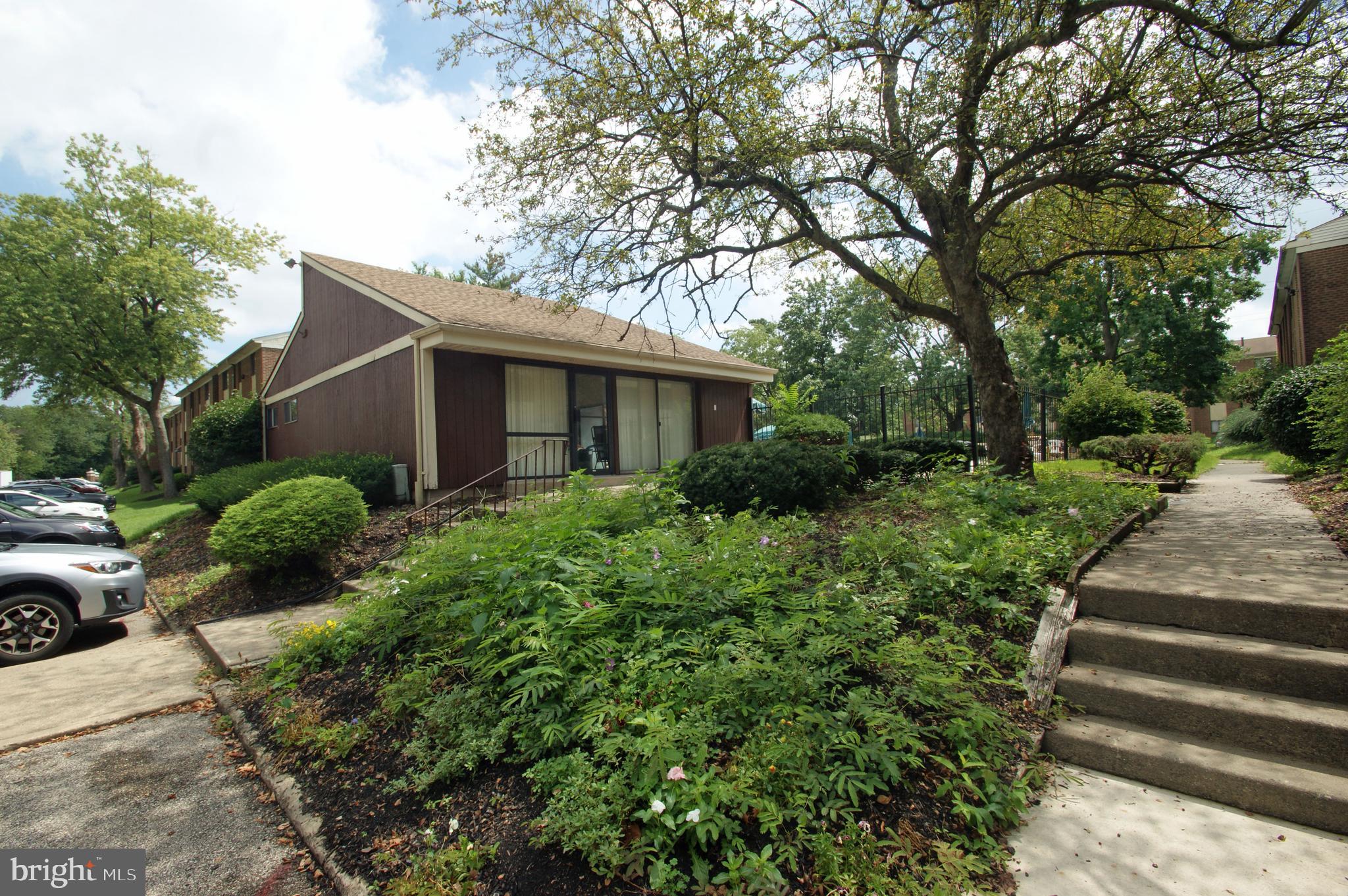 9921 Bustleton Avenue, Unit H2 Philadelphia, PA 19115 - Photo 26 of 28