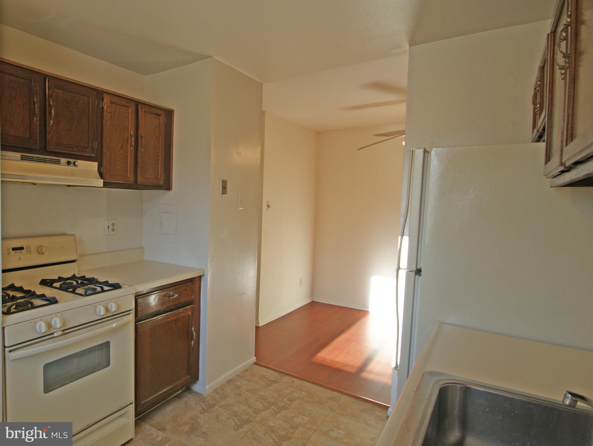 9921 Bustleton Avenue, Unit H2 Philadelphia, PA 19115 - Photo 10 of 28