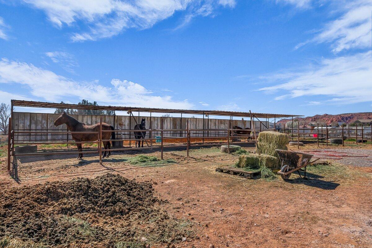 1865 West 5745 North St. George, UT 84770 - Photo 22 of 29 H-18
