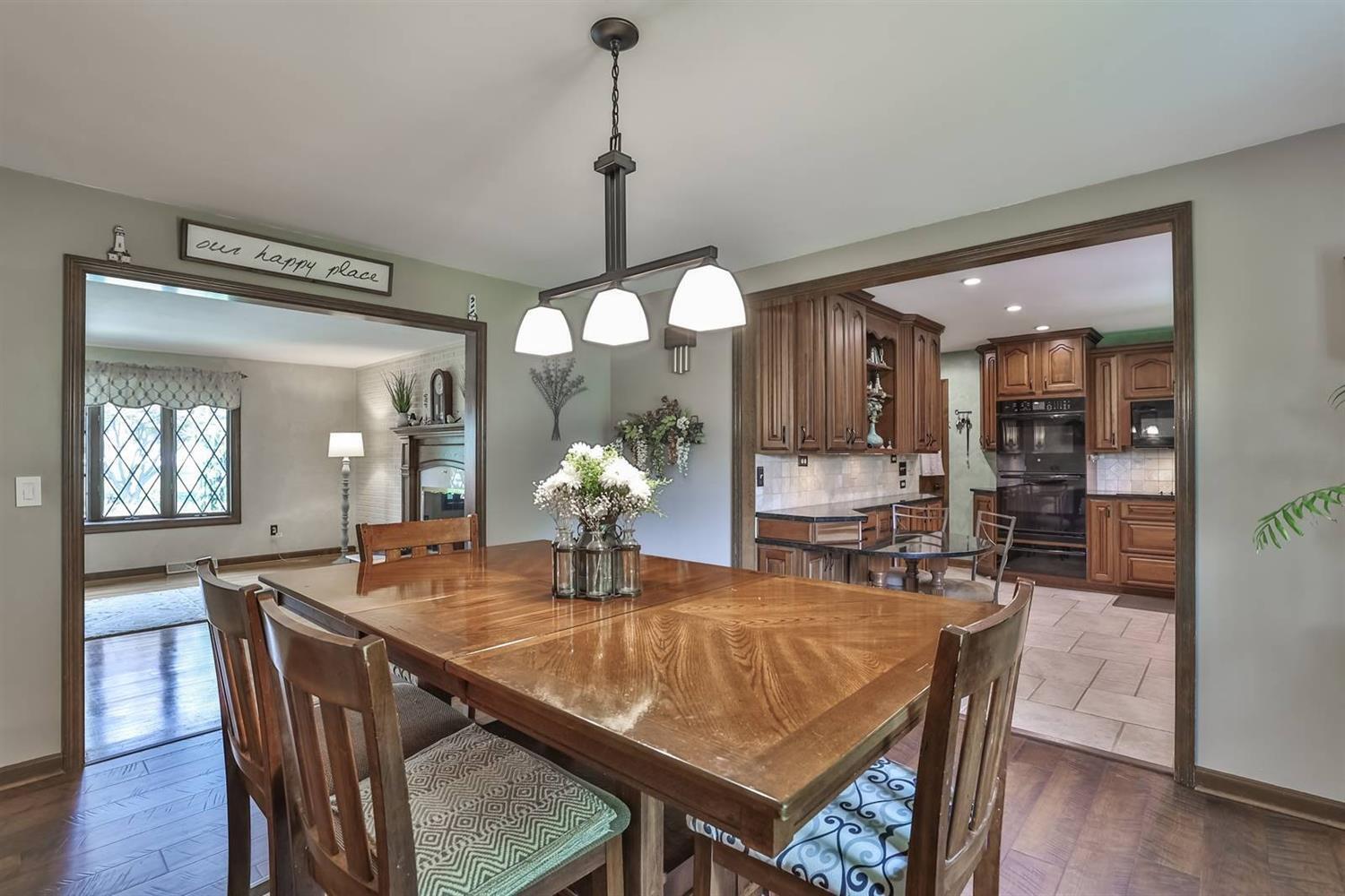 8770 Wuest Road Cincinnati, OH 45251 - Photo 13 of 36 Gallery Image 13