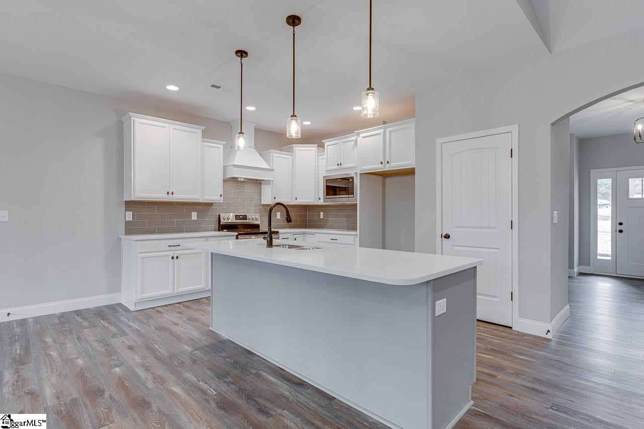 325 Groce Meadow Road Taylors, SC 29687 - Photo 13 of 36 Gallery Image 13